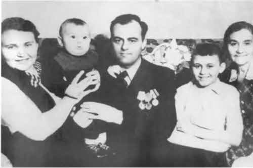 Иллюстрация к книге — Виктор Муравленко [nonjpegpng__500jpegshir02.jpg]