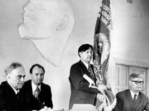 Иллюстрация к книге — Виктор Муравленко [nonjpegpng__500jpegshir15.jpg]