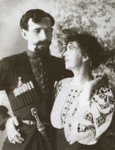 Иллюстрация к книге — Коллонтай [i_025.jpg]