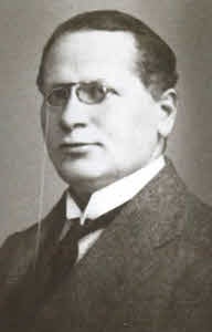 Иллюстрация к книге — Коллонтай [i_049.jpg]