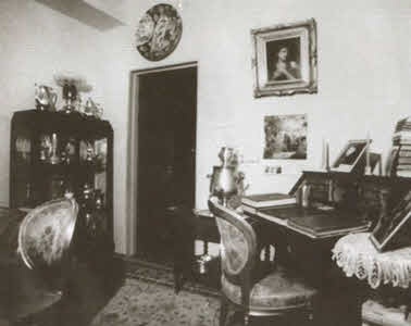 Иллюстрация к книге — Коллонтай [i_063.jpg]