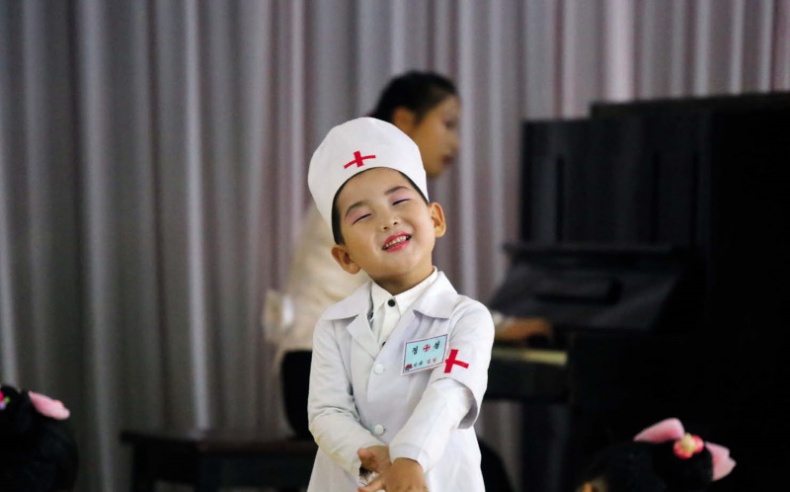 Иллюстрация к книге — Спросите у северокорейца. Бывшие граждане о жизни внутри самой закрытой страны мира [i_037.jpg]