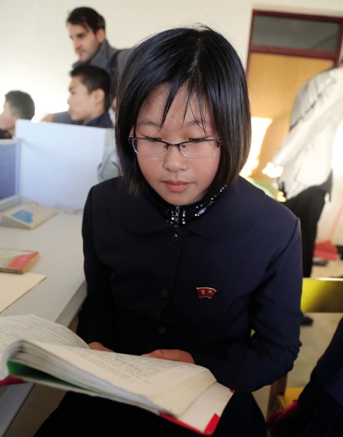 Иллюстрация к книге — Спросите у северокорейца. Бывшие граждане о жизни внутри самой закрытой страны мира [i_039.jpg]