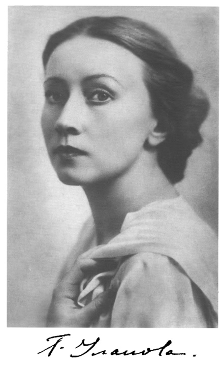 Иллюстрация к книге — Галина Уланова [i_004.jpg]