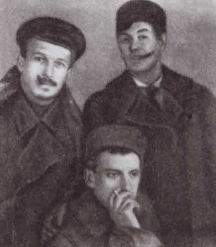 Иллюстрация к книге — Маяковский. Трагедия-буфф в шести действиях [i_033.jpg]