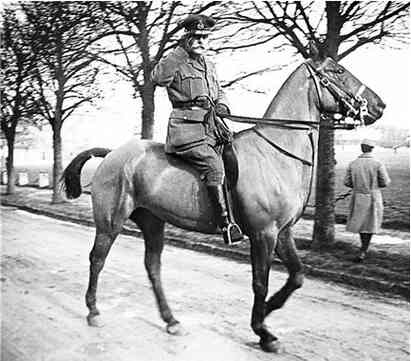 Иллюстрация к книге — Всемирная история для тех, кто всё забыл [i_097.jpg]