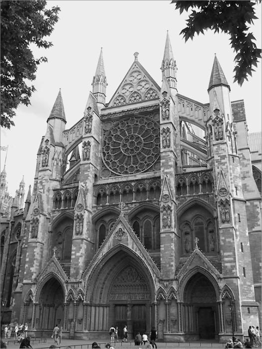 Иллюстрация к книге — Великобритания. Страна замков, дворцов и парков  [ch107.jpg]