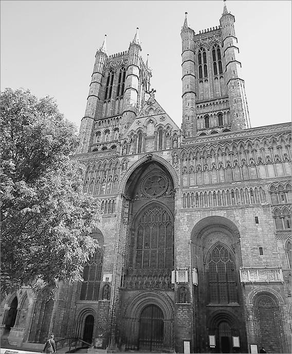 Иллюстрация к книге — Великобритания. Страна замков, дворцов и парков  [ch306.jpg]