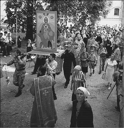 Иллюстрация к книге — Костромская земля. Природа. История. Экономика. Культура. Достопримечательности. Религиозные центры [_003.jpg]