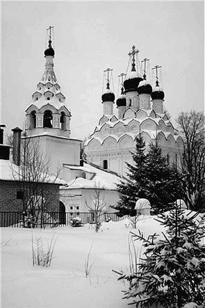 Иллюстрация к книге — Путешествие из Москвы в Ярославль. Москва – Сергиев Посад – Переславль-Залесский – Ростов Великий – Ярославль [_018.jpg]