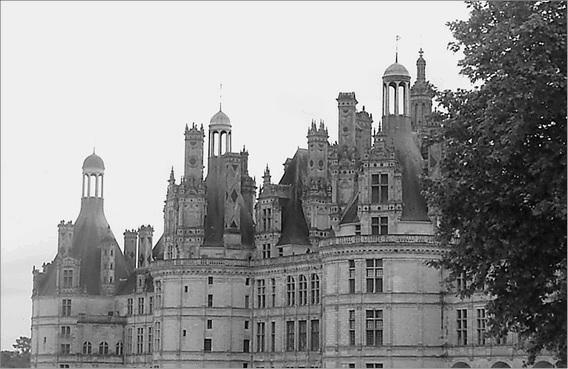 Иллюстрация к книге — Франция. Страна королей и пяти республик  [_102.jpg]