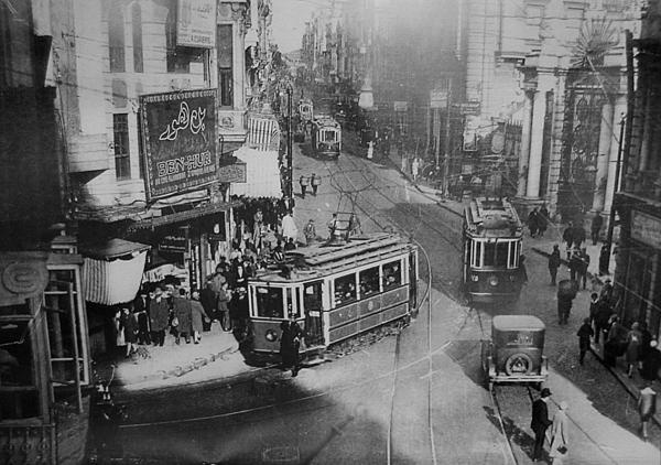 Иллюстрация к книге — Стамбул. Новый Вавилон на берегах Босфора  [_34.jpg]