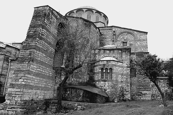 Иллюстрация к книге — Стамбул. Новый Вавилон на берегах Босфора  [_35.jpg]