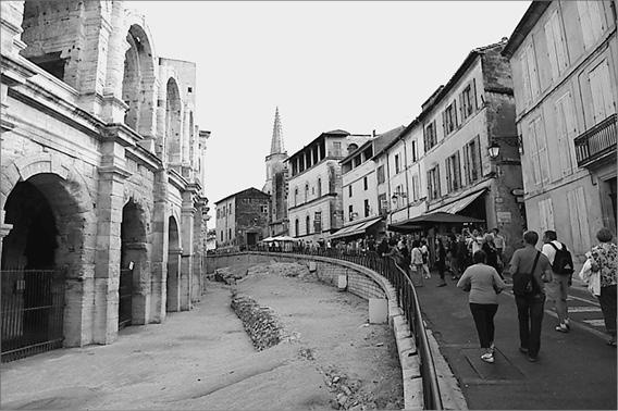 Иллюстрация к книге — Лазурный берег. Ривьеры Франции, Монако и Италии  [_020.jpg]