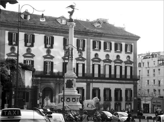 Иллюстрация к книге — Неаполитанская Ривьера. Неаполь. Капри. Искья. Прочида  [_014.jpg]