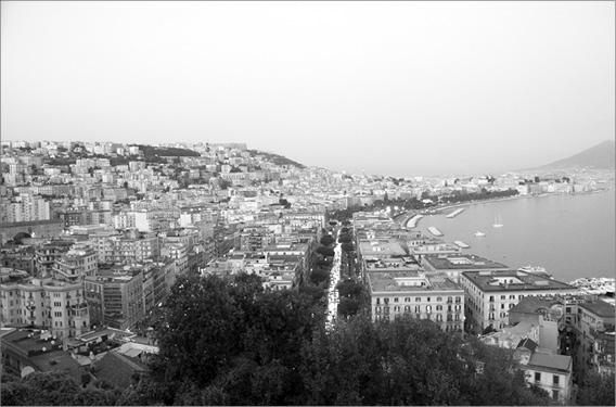 Иллюстрация к книге — Неаполитанская Ривьера. Неаполь. Капри. Искья. Прочида  [_039.jpg]