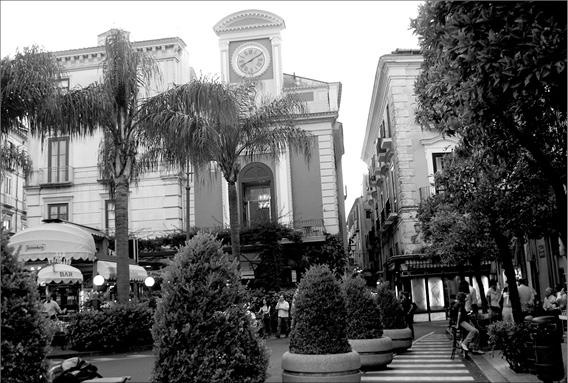 Иллюстрация к книге — Неаполитанская Ривьера. Неаполь. Капри. Искья. Прочида  [_067.jpg]