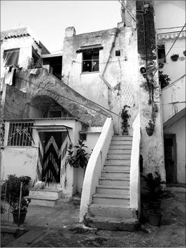 Иллюстрация к книге — Неаполитанская Ривьера. Неаполь. Капри. Искья. Прочида  [_074.jpg]