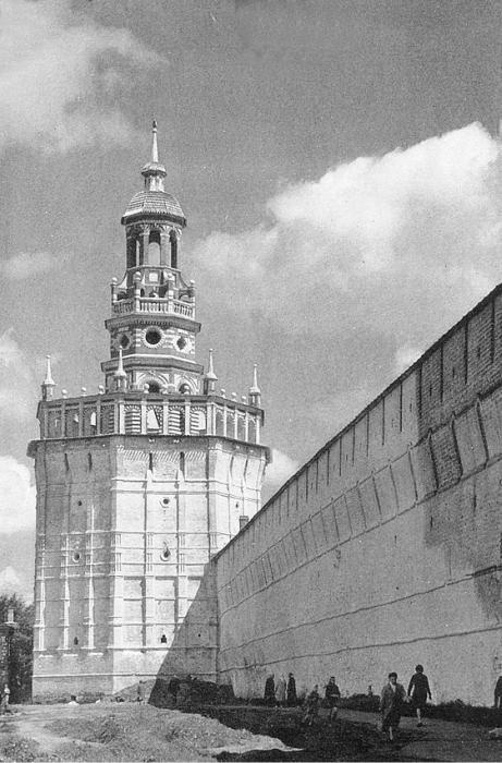 Иллюстрация к книге — Монастыри Подмосковья [_014.jpg]