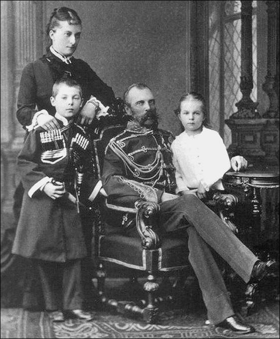 Иллюстрация к книге — Пригороды Санкт-Петербурга. От Петергофа до Гатчины  [_081.jpg]