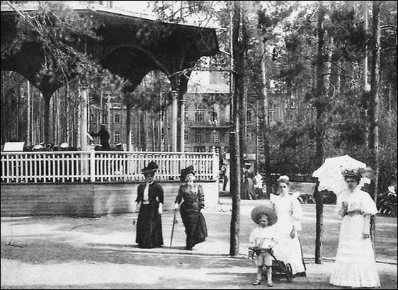 Иллюстрация к книге — Пригороды Санкт-Петербурга. От Петергофа до Гатчины  [_137.jpg]