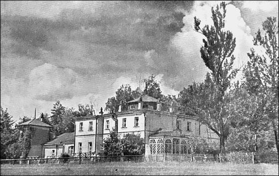 Иллюстрация к книге — Усадьбы Подмосковья. История. Владельцы. Жители. Архитектура  [_039.jpg]