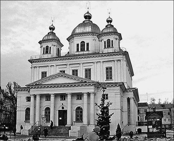 Иллюстрация к книге — Ярославская земля. Природа. История. Экономика. Культура. Достопримечательности. Религиозные центры  [_019.jpg]