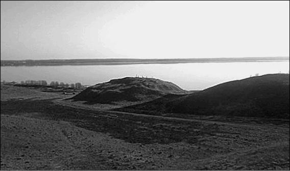 Иллюстрация к книге — Ярославская земля. Природа. История. Экономика. Культура. Достопримечательности. Религиозные центры  [_077.jpg]