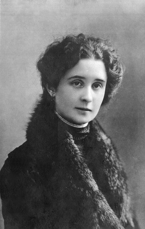 Иллюстрация к книге — Лучшая подруга Фаины Раневской [i_001.jpg]