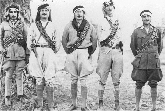 Иллюстрация к книге — Арабы. История. XVI–XXI вв. [i_009.jpg]