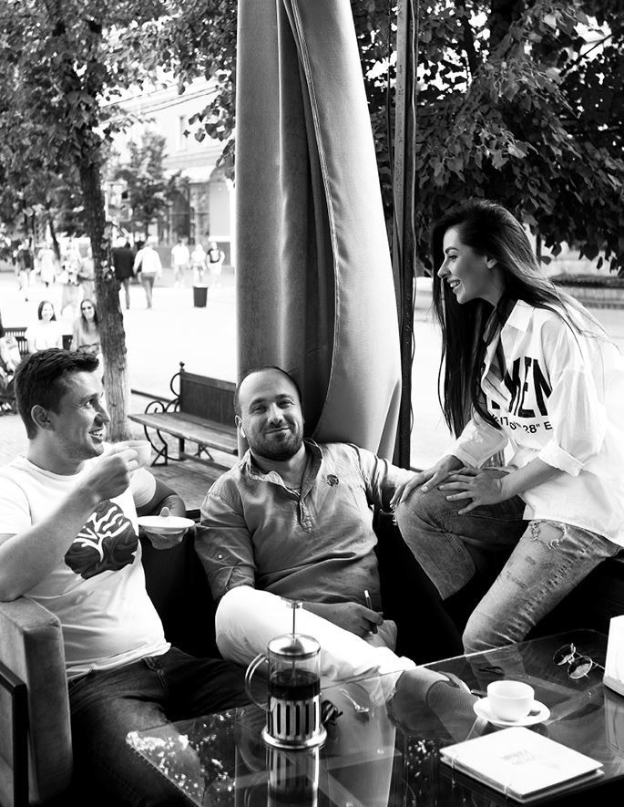 Иллюстрация к книге — 1000 и 1 день без секса. Белая книга. Чем занималась я, пока вы занимались сексом [_7.jpg]