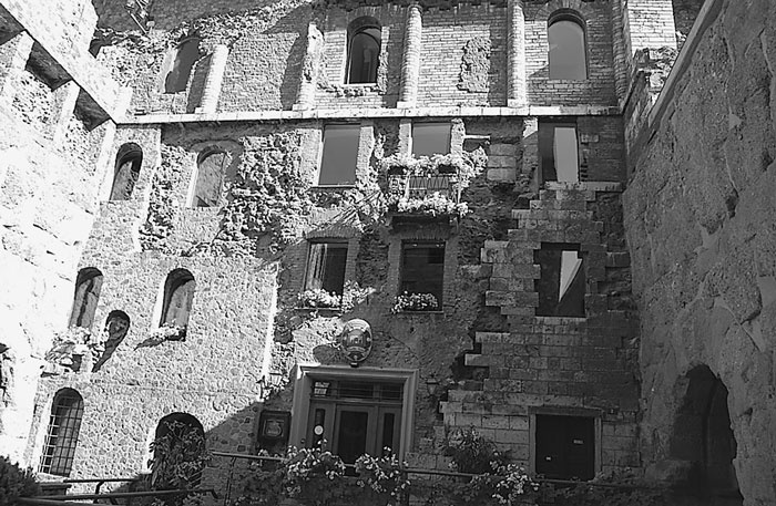 Иллюстрация к книге — Италия. Страна моря и солнца  [i_041.jpg]