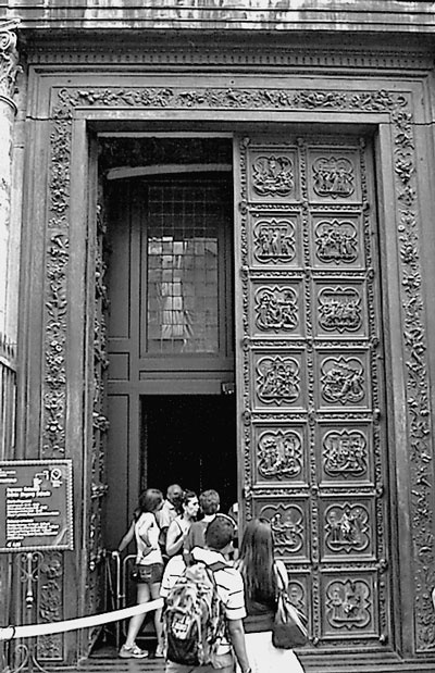 Иллюстрация к книге — Италия. Страна моря и солнца  [i_058.jpg]