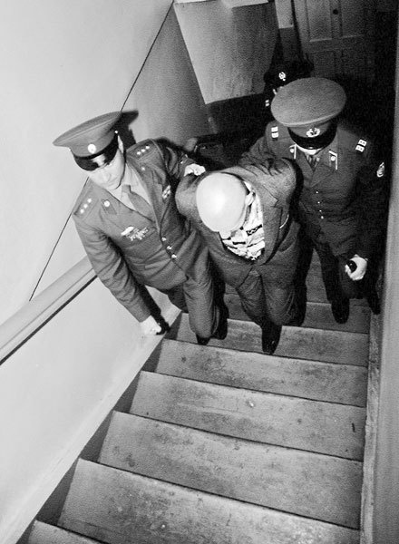 Иллюстрация к книге — 25 историй серийных убийц [i_012.jpg]