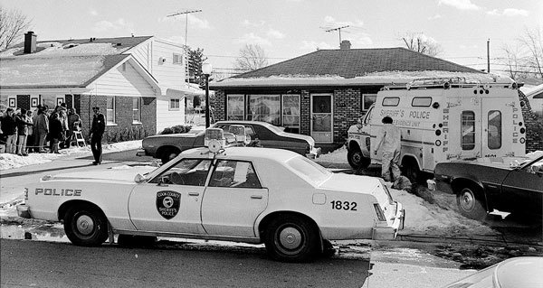 Иллюстрация к книге — 25 историй серийных убийц [i_015.jpg]