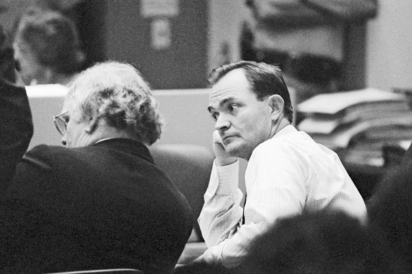 Иллюстрация к книге — 25 историй серийных убийц [i_084.jpg]