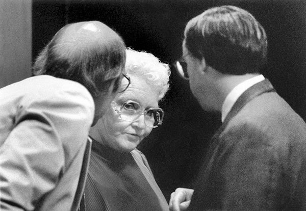 Иллюстрация к книге — 25 историй серийных убийц [i_101.jpg]