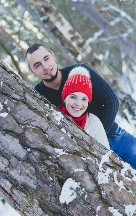 Иллюстрация к книге — Счастлива без рук. Реальная история любви и зверства [i_018.jpg]