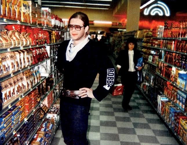 Иллюстрация к книге — Стингрей в Зазеркалье [i_002.jpg]