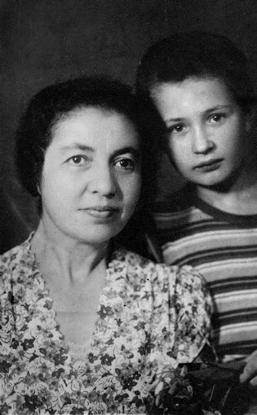 Иллюстрация к книге — Одна отдельно счастливая жизнь [i_014.jpg]