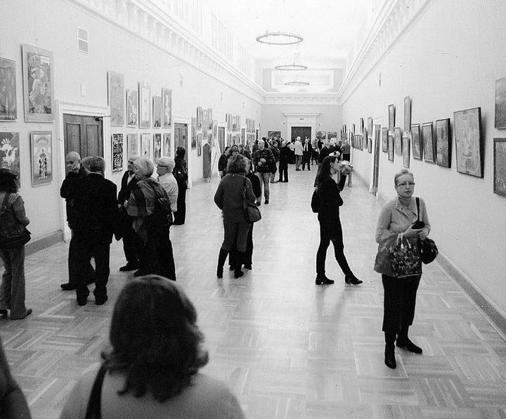 Иллюстрация к книге — Одна отдельно счастливая жизнь [i_054.jpg]