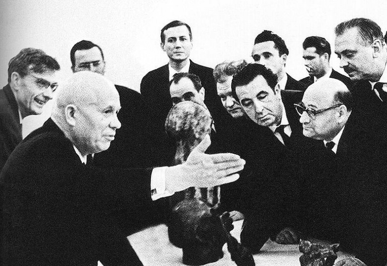 Иллюстрация к книге — Диалоги с Евгением Евтушенко [i_013.jpg]