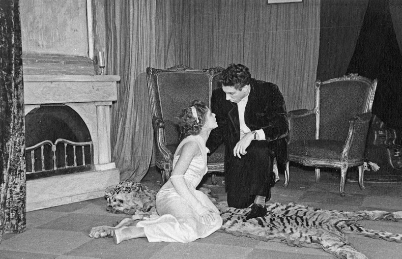 Иллюстрация к книге — Игра в жизнь [i_006.jpg]