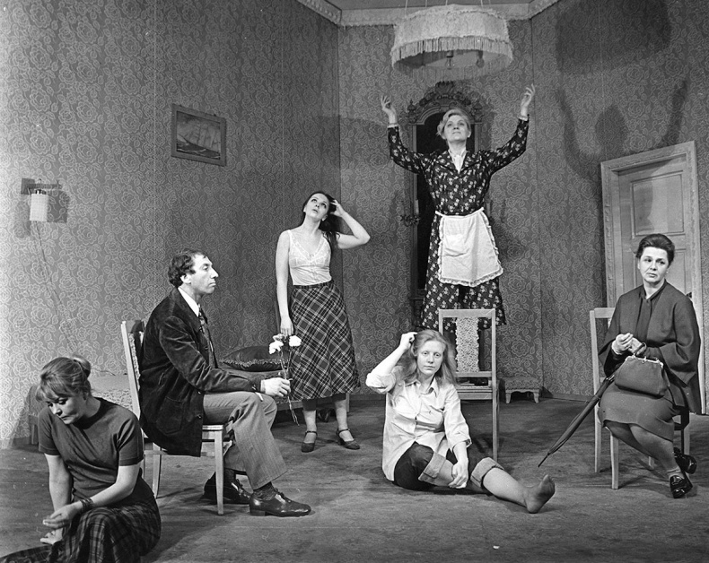 Иллюстрация к книге — Игра в жизнь [i_019.jpg]