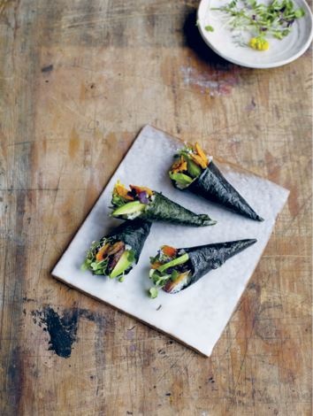 Иллюстрация к книге — Кинцуги [i_027.jpg]