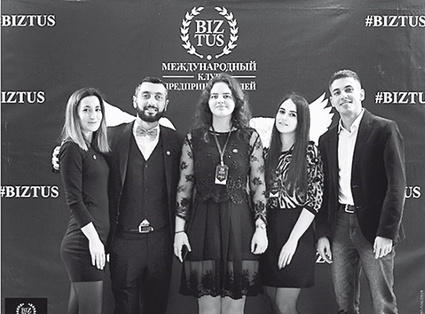 Иллюстрация к книге — Как стать человеком-брендом и зарабатывать на этом 1 000 000 рублей в месяц  [i_053.jpg]