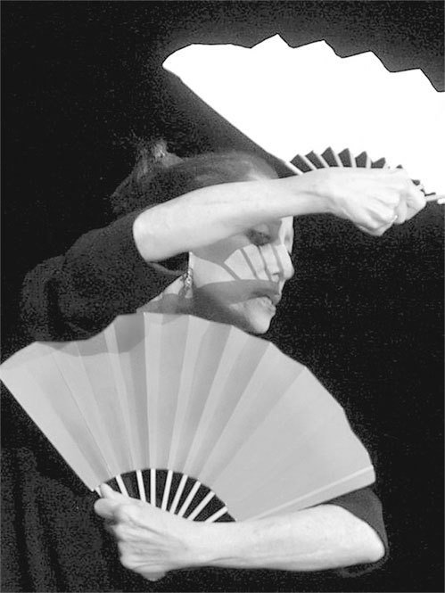 Иллюстрация к книге — Майя Плисецкая. Богиня русского балета [i_050.jpg]