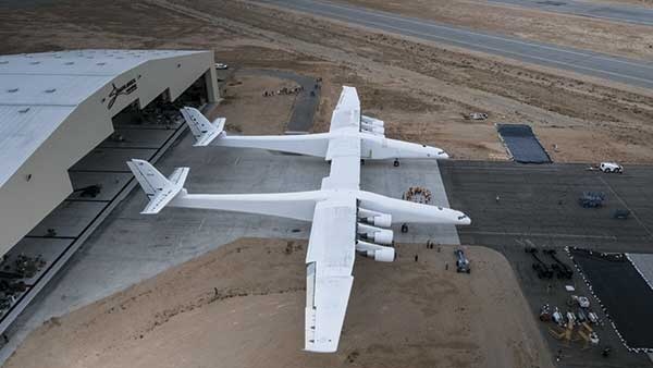 Иллюстрация к книге — Космические бароны [i_020.jpg]