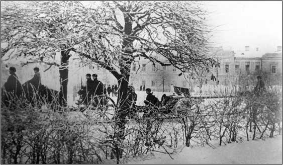 Иллюстрация к книге — Освобождение Калинина [i_038.jpg]