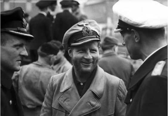 Иллюстрация к книге — Подводные асы Третьего Рейха  [i_030.jpg]